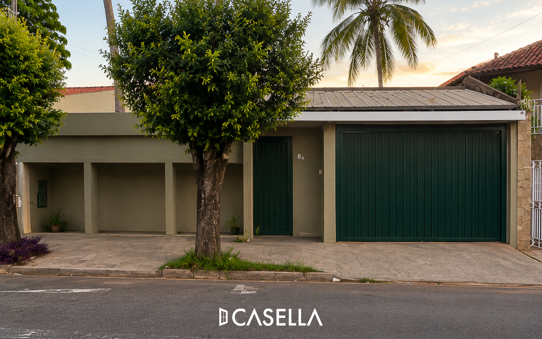 Vende-se imóvel no Jardim Ariano. Casa com piscina e área gourmet diferenciada. Oportunidade única em Lins/SP!